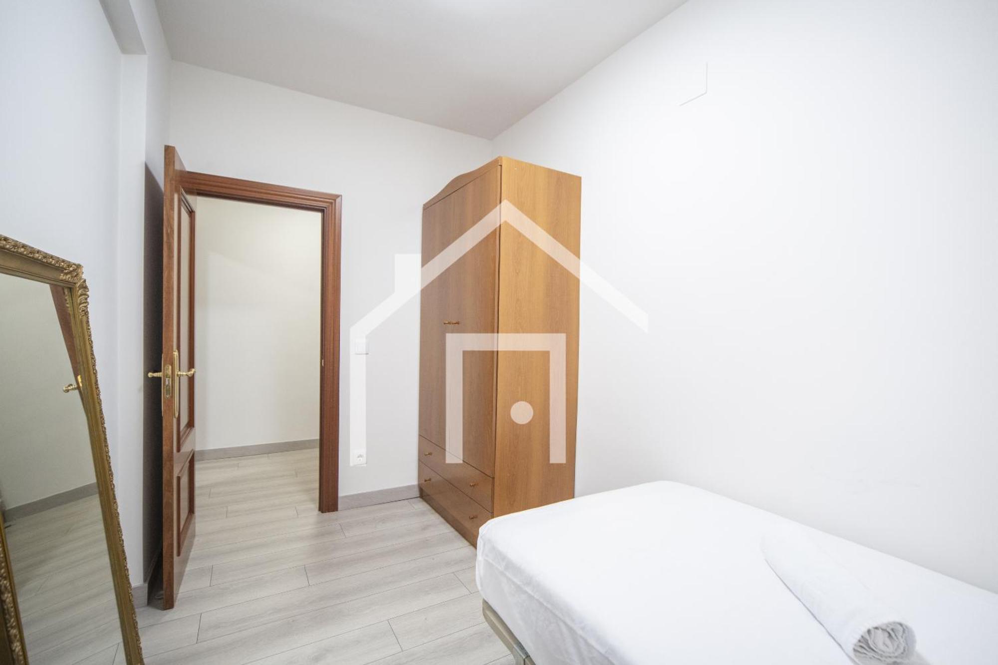 Atico Quintana II - Con Terraza, En El Centro Con Wifi Y Garaje Lejlighed Oviedo Eksteriør billede