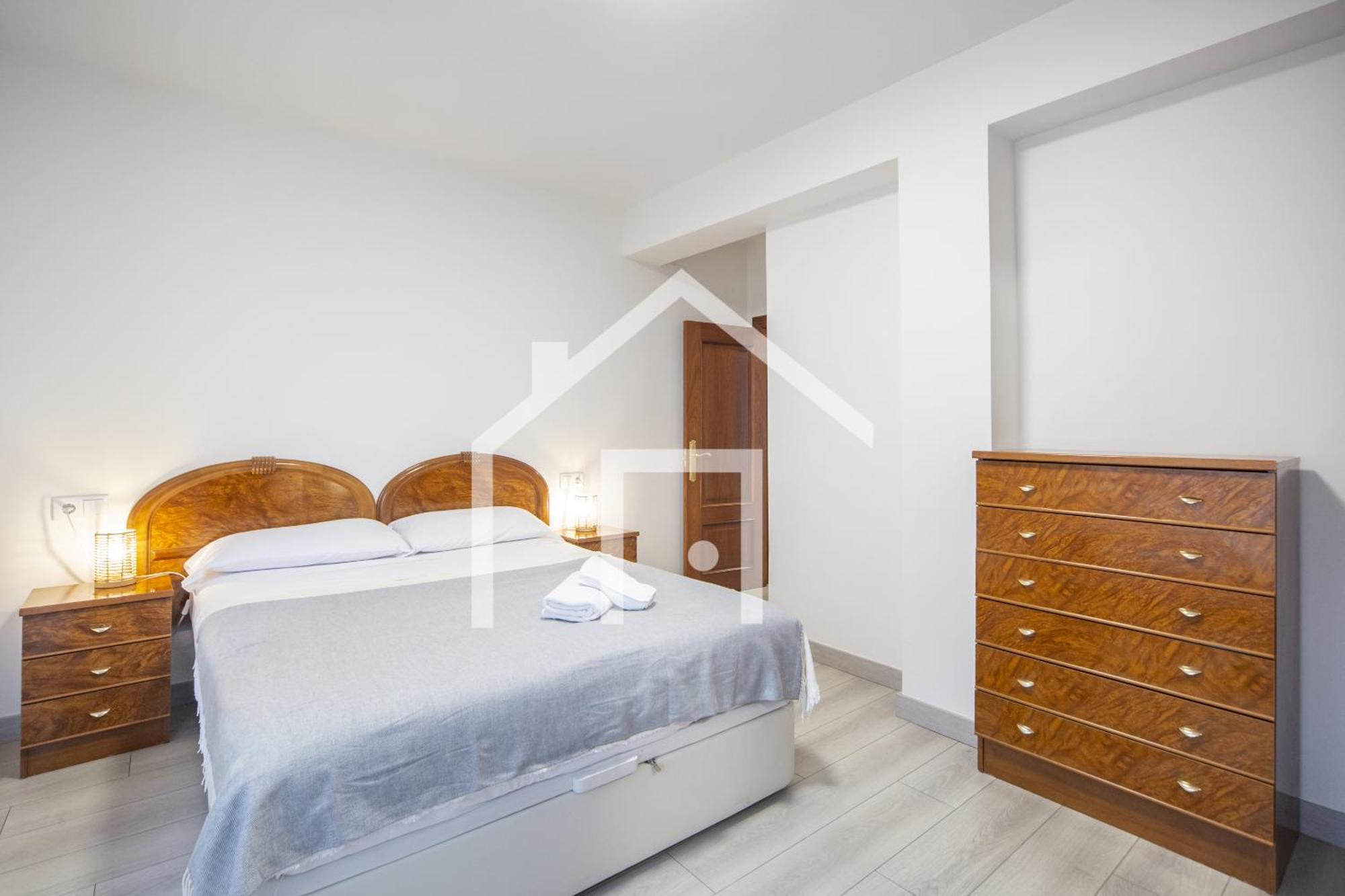 Atico Quintana II - Con Terraza, En El Centro Con Wifi Y Garaje Lejlighed Oviedo Eksteriør billede