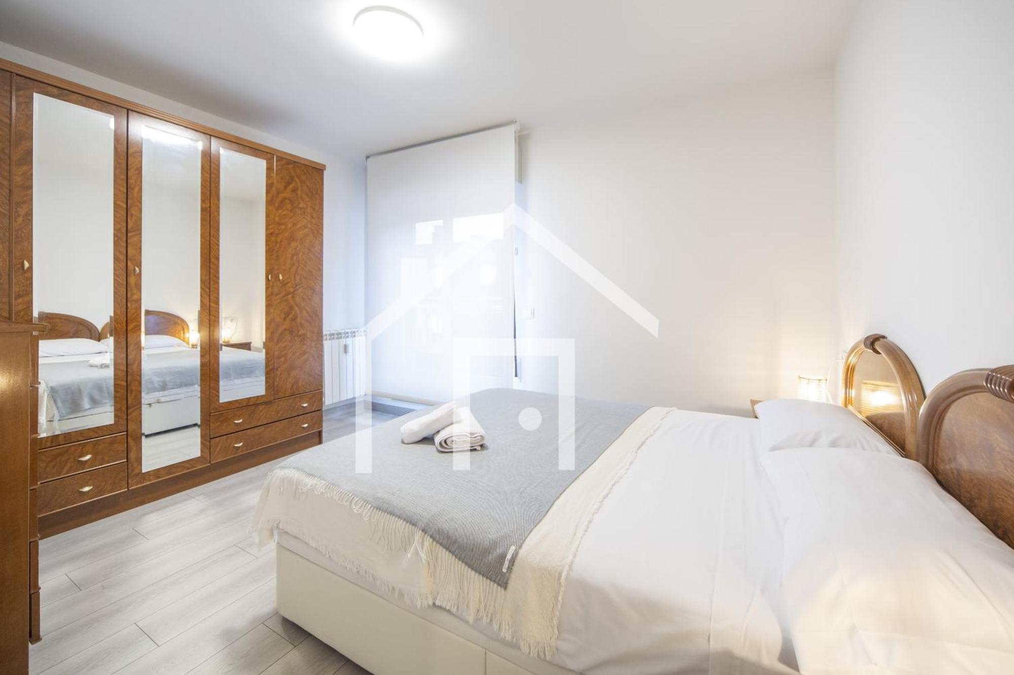 Atico Quintana II - Con Terraza, En El Centro Con Wifi Y Garaje Lejlighed Oviedo Eksteriør billede