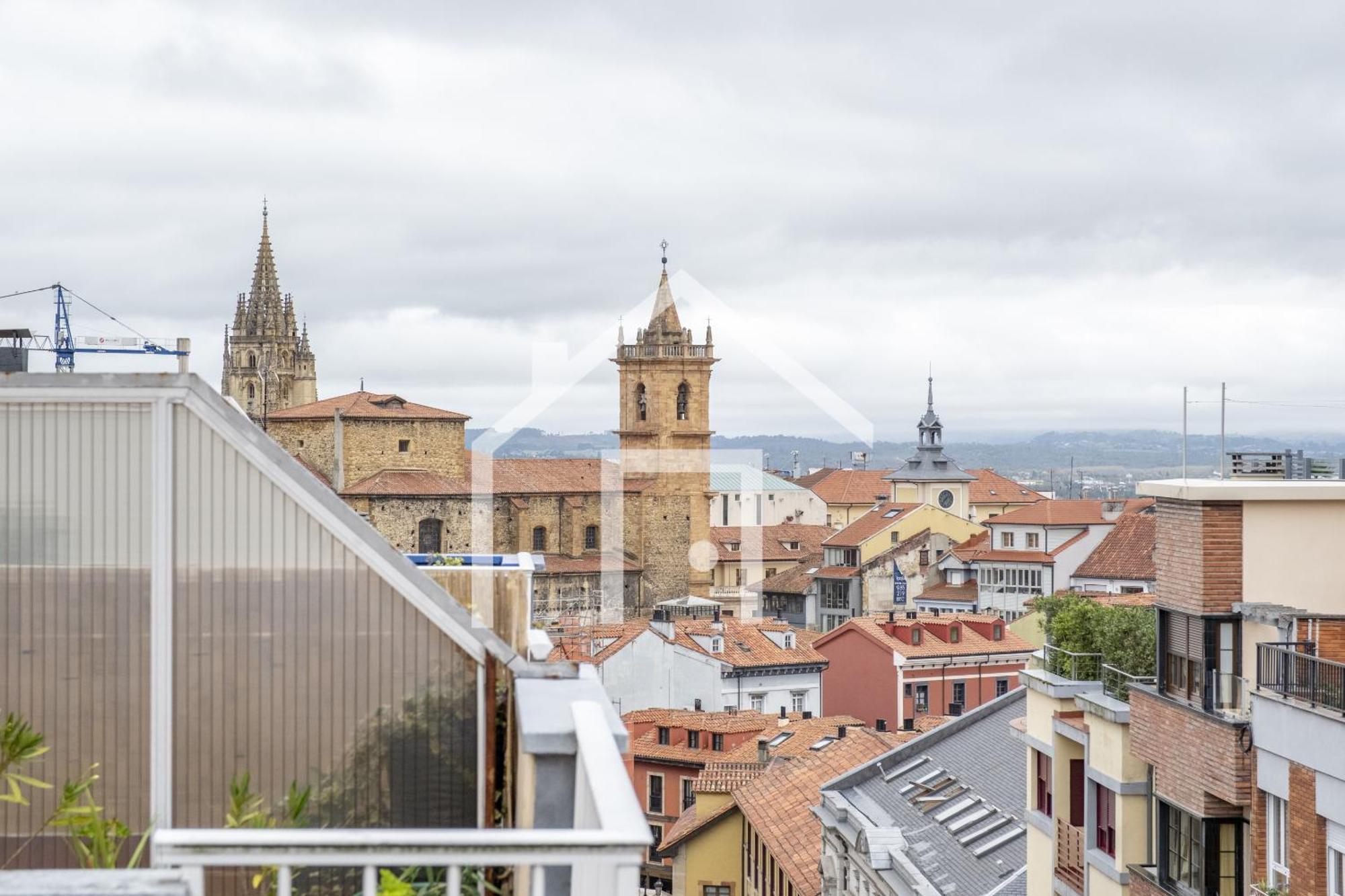 Atico Quintana II - Con Terraza, En El Centro Con Wifi Y Garaje Lejlighed Oviedo Eksteriør billede